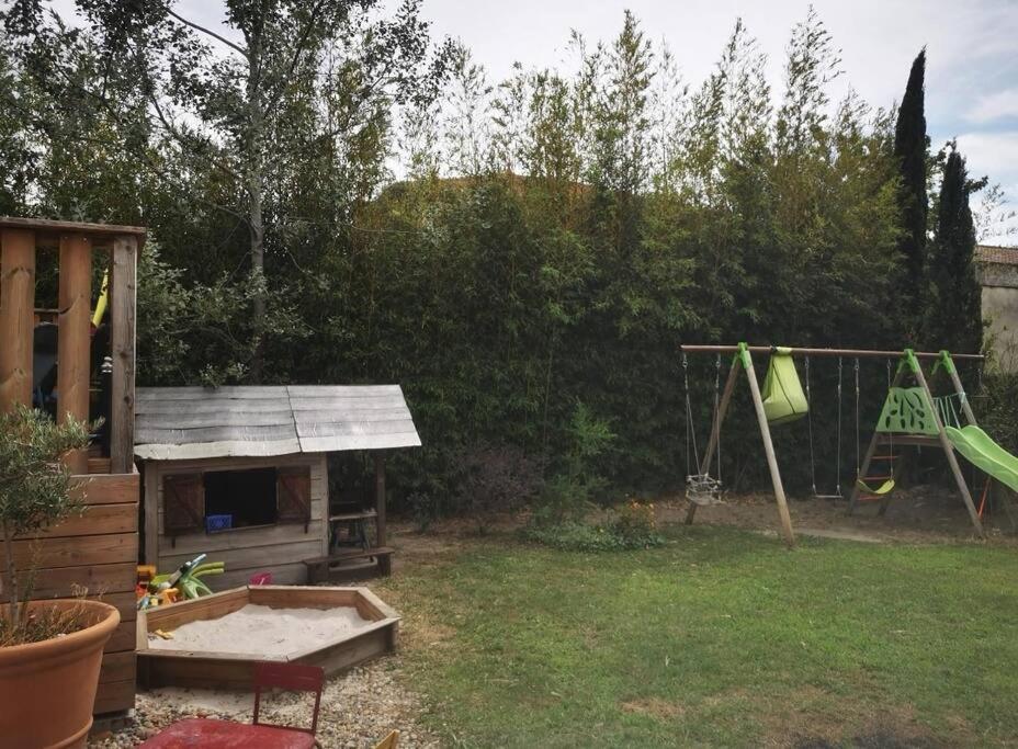 Maison Avec Piscine Dans Village Provencal. Courthézon Eksteriør bilde