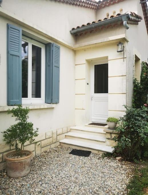 Maison Avec Piscine Dans Village Provencal. Courthézon Eksteriør bilde