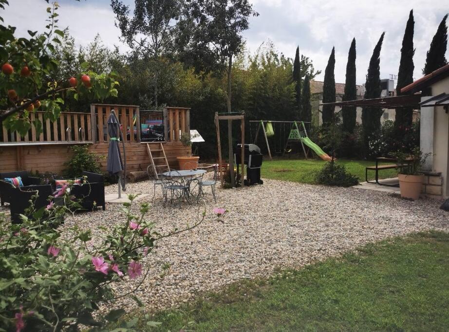 Maison Avec Piscine Dans Village Provencal. Courthézon Eksteriør bilde