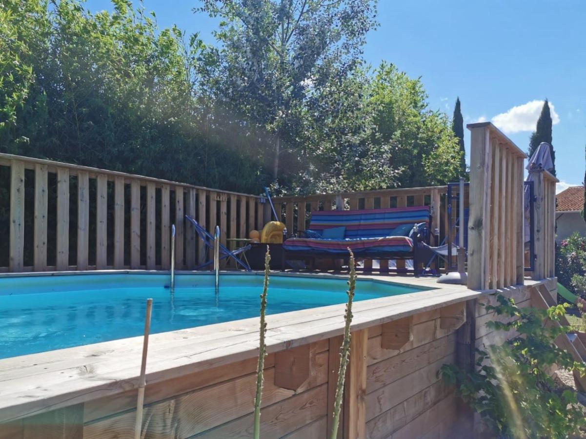 Maison Avec Piscine Dans Village Provencal. Courthézon Eksteriør bilde
