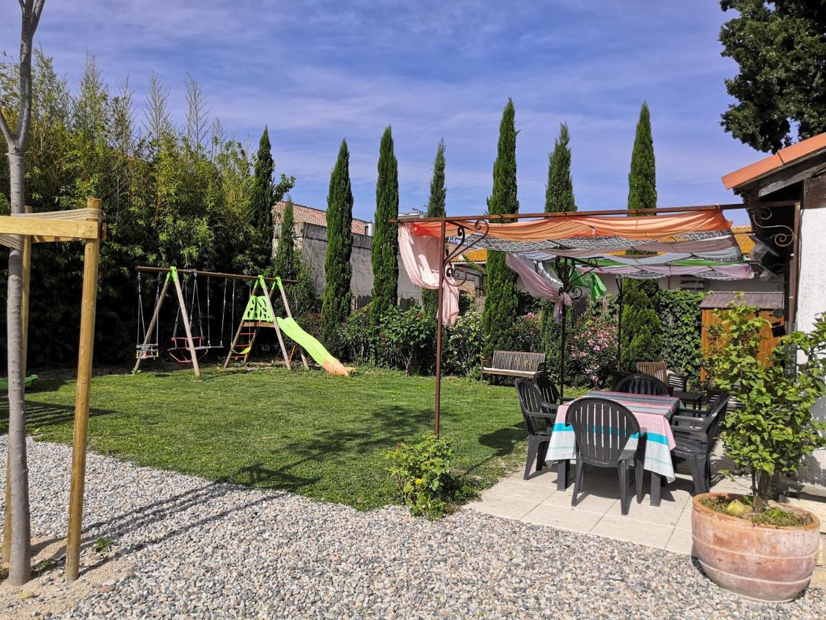 Maison Avec Piscine Dans Village Provencal. Courthézon Eksteriør bilde