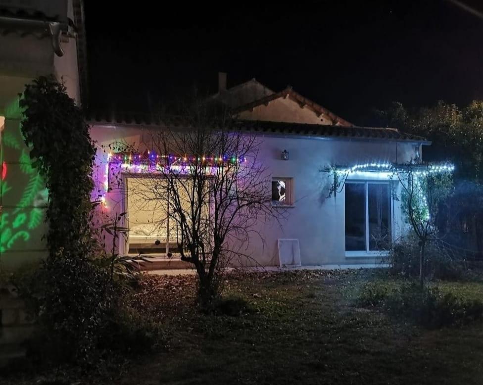 Maison Avec Piscine Dans Village Provencal. Courthézon Eksteriør bilde
